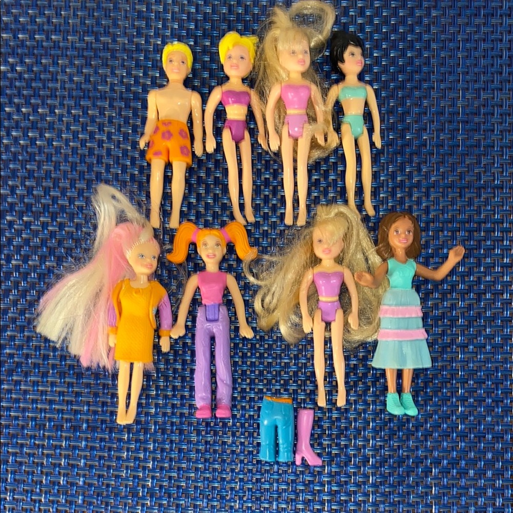 Polly Pockets random lot- 8 dolls